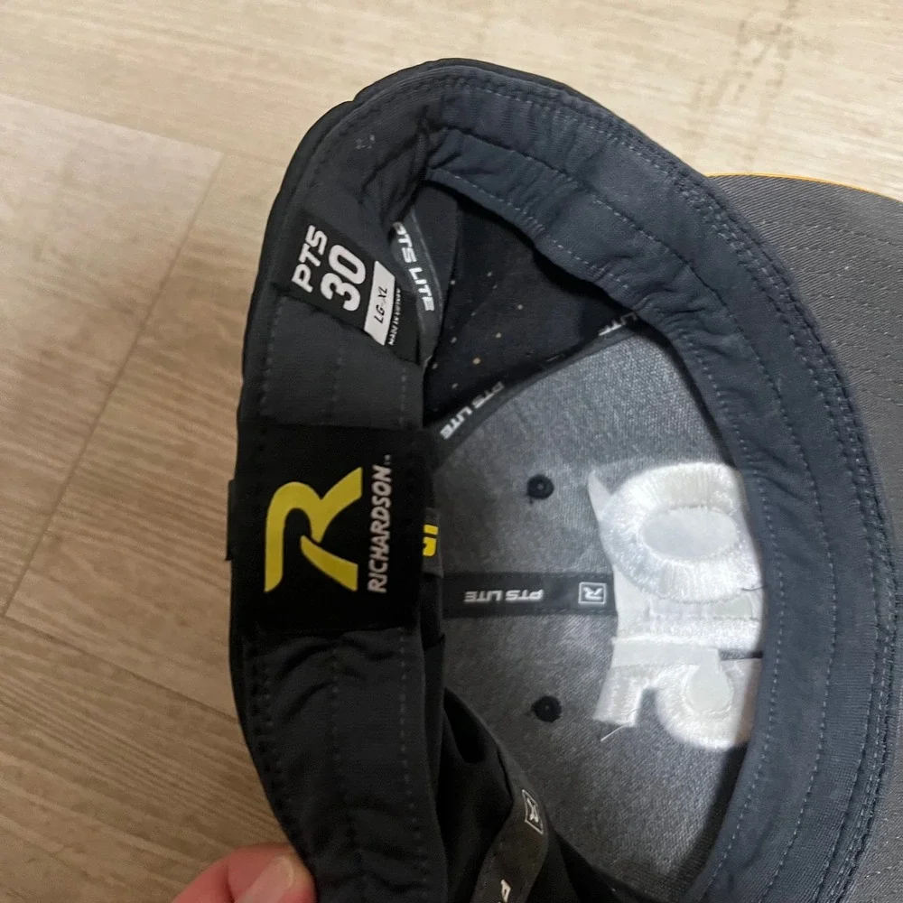 015 O-ONE FIVE NUTRITION Black‎ Yellow Stretch Fit Hat LG-XL Richardson PTS 30